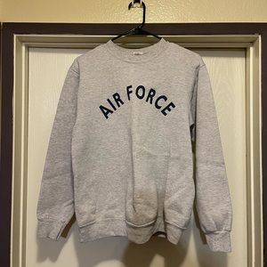 Unisex Xs/s fit crew neck